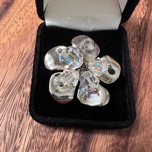 Elegant Silver Flower Brooch